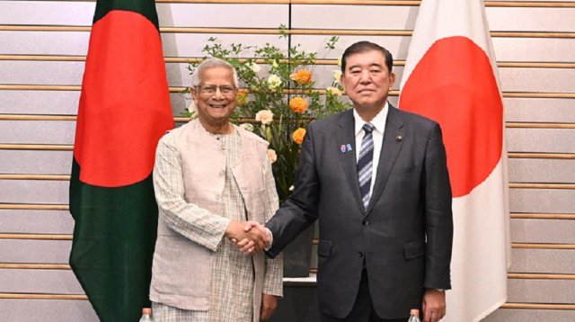 বাংলাদেশের প্রধান উপদেষ্টা ড. ইউনূসের সঙ্গে জাপানের প্রধানমন্ত্রী শিগেরু ইশিবা